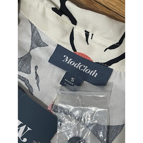 MODCLOTH Floral Button Front Shirt Dress Size Small Black White NEW Retro Casual - Picture 5 of 11